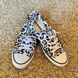 Converse Shoreline Women’s Leopard print Slip sneaker 10